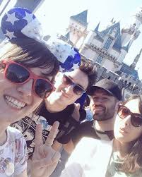 Before E3, I went to @disneyland Cali for the day with the OX gang. I got  chocolate sauce