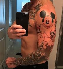 He has brown eye color with dark brown hair. Est Birth Year Tattoos Novocom Top