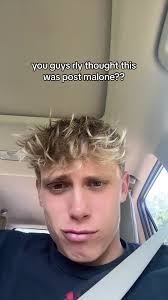 charlieonnafriday (@charlieonnafriday)