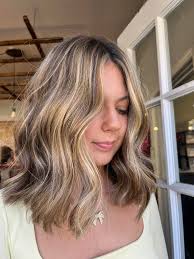 Recommend a hair stylist using Redlin products