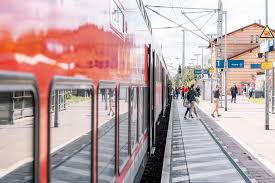 Die luft in deutschen städten ist schlecht, weil zu viele autos unterwegs sind. Bus Und Bahn Werden Immer Beliebter Stadt Ludwigsfelde