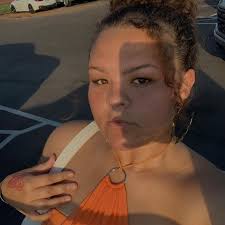 What would you wear with this corset and boots?