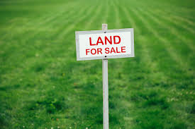 Jual beli tanah kavling menjadi bisnis menguntungkan bagi sebagian orang dan atau perusahaan semacam developer perumahan. Ingin Beli Tanah Kavling Kenali Dulu Lebih Dalam Dan Tips Membelinya