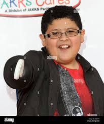 Ronald Cabrera's Instagram, Twitter & Facebook