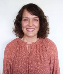 Janet Dangaran's Instagram, Twitter & Facebook