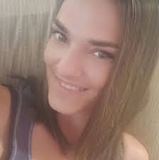 Tara Lanier's Instagram, Twitter & Facebook