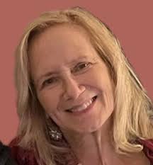 Looking for a splash pad or a beach to take my kids under 4 that's actually  nice, no age restrictions if it's a splash pad and no fees. Preferably not  in the