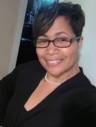 Cynthia Hoosier's Instagram, Twitter & Facebook