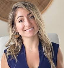 Heather Penick's Instagram, Twitter & Facebook