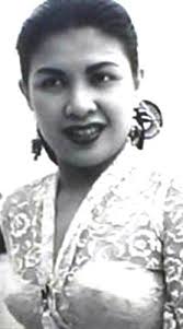 kamu harus tau. #Datuk Maria Menado (bernama asli Liesbet Dotulong; lahir  di Tonsea, Minahasa, 2 Februari1932; umur 84 tahun) merupakan  seorangpemeran Malaysia kelahiran Hindia Belanda (kiniIndonesia) yang  termasyhur antara tahun 1957dan 1963. #
