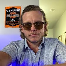 Maxwell Tyler's Instagram, Twitter & Facebook