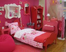 Sophisticated hello kitty bedroom is the bedroom for girls that can be customized with images of hello kitty to evoke the magical ambience of french castles. Hello Kitty Schlafzimmer Set Mobelde Com Hello Kitty Rooms Hello Kitty House Kids Bedroom Decor