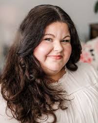 Ashley Liston's Instagram, Twitter & Facebook