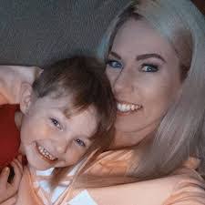 Brooke Tingle's Instagram, Twitter & Facebook