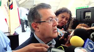 Sostiene Blas Flores que contratación de empresas en la UA de C se hizo con  apego a normatividad