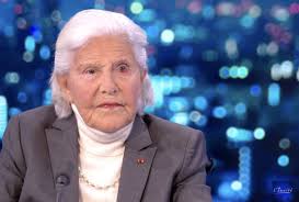 Je me suis battue par la parole': Monique Pelletier, une voix pour les  femmes s'éteint