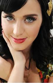 We believe in helping you find the product that is right for you. Makeup For Black Hair Blue Eyes And Fair Skin Katy Perry Katy Perry Hot Fair Skin