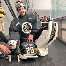 Il a abordé le sujet un peu plus tôt en conférence de presse. Marc Andre Fleury Meets Bark Andre Fleury Imgur