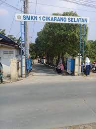 Menjadi pusat informasi ketenagakerjaan dan merupakan wadah dalam memasarkan tamatan smk dan sma ke dunia industri. Saber Pungli Diminta Turun Tangan Ke Smkn 1 Ciksel Bekasi Koran Bekasi