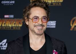 Jun 25, 2021 · der sommermonat juli bringt viele neue serien und filme auf neftlix, amazon video oder disney plus. Robert Downey Jr Vermogen Gagen Des Iron Man 2021 Robert Downey Jr Downey Junior Tony Stark
