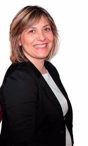 La independiente Esther Gil, cabeza de lista de Sumar al Congreso por Cádiz  el 23J