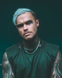 Sad that tour is over, but also happy to be home soon! 📸 Lennard Schmitt