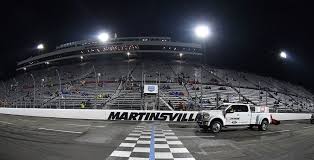 It's hard to keep tv viewers interested when its who won the nascar race yesterday? Breaking Nascar Cup Series Blue Emu Maximum Pain Relief 500 At Martinsville Speedway Postponed To Sunday Auto Racing Martinsvillebulletin Com