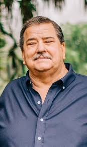 Alva Howard's Instagram, Twitter & Facebook