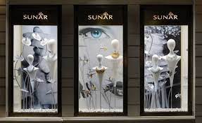 Wholesale jewelry displays and supplies for rings, bracelets, necklaces and more. 100 Jewelry Window Displays Ideas Designs Zen Merchandiser Jewelry Window Display Window Display Shop Window Design