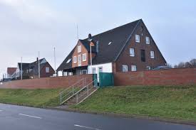Möchten sie ein freistehendes einfamilienhaus in neufeld, oder käme auch eine doppelhaushälfte. Nordseehaus Op N Diek In Neufeld Bei Gruppenunterkunfte