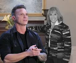 Kelly Monaco & Evan Hofer sign 3-Year deals with Y&R, Dex & Sam recast |  Facebook