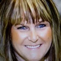 Nancy Vanwormer's Instagram, Twitter & Facebook