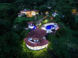 يقع على بعد 9 كم من ملعب هيرنان راميريز فيليجاس، yanawana ecolodge يوفر خزنة إيداع اّمنة وموقف للسيارات. Ø£ÙØ¶Ù„ 10 ÙÙ†Ø§Ø¯Ù‚ ÙÙŠ Ø¨ÙŠØ±ÙŠØ±Ø§ ÙƒÙˆÙ„ÙˆÙ…Ø¨ÙŠØ§ Booking Com