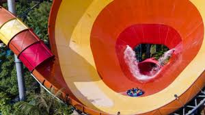 You will see a cellphone fell out from the roller coaster at 1:18 in the. Sunway Lagoon S Rides Of A Lifetime