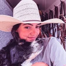 Darian Watson's Instagram, Twitter & Facebook