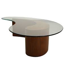 Walnut apostrophe form coffee table with glass top. Vladimir Kagan Biomorphic Walnut Comma Apostrophe Coffee Table For Sale At 1stdibs