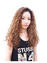 2021年冬 スパイラルパーマの髪型 ヘアアレンジ 人気順 ホットペッパービューティー ヘアスタイル ヘアカタログ 2021 スパイラルパーマ パーマ コーンロウ