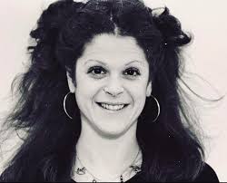 Gilda Radner Moment: You sometimes need to see her smile and humor to feel  good 💙