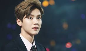 Explore and share the best exo xi luhan gifs and most popular animated gifs here on giphy. Wartawan Tiongkok Sebut Punya Kekasih Dan Anak Xi Luhan Angkat Bicara