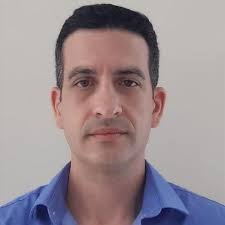 Christopher Diggins's Instagram, Twitter & Facebook