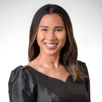 Melissa Petrick's Instagram, Twitter & Facebook