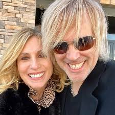 Van Hohe • BESPOKE Nashville Real Estate (@vantastic_daze) • Instagram  photos and videos