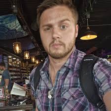 Bass Players Sharing Experiences and Stories