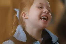 Alyssa Flint's Instagram, Twitter & Facebook