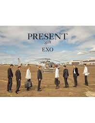 Exo presents a new photobook as a gift for fans! Poster Exo Present Gift Poster