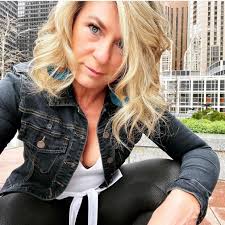 Julie Stenberg at Call to Lead Coaching