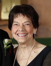 Elaine Everwijn DeVito