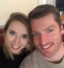 Melissa Wrobel's Instagram, Twitter & Facebook