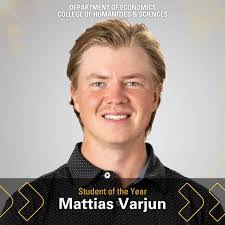 Nathan Thomas's Instagram, Twitter & Facebook