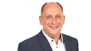 Bild: Jörg Neumann fokussiert als Leiter Netzvermarktung und Vertrieb bei  ENO die Neuorganisation und Strukturierung der Bereiche.